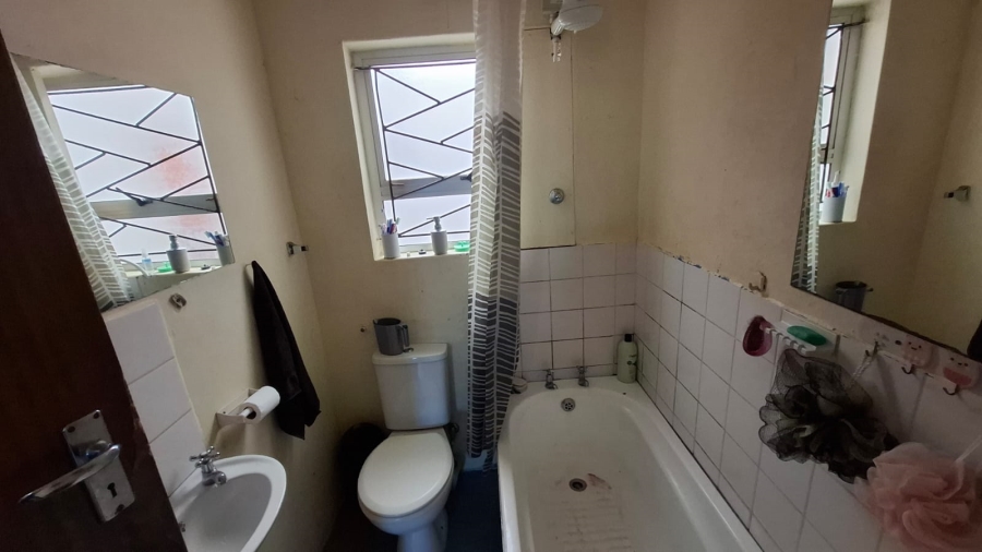 3 Bedroom Property for Sale in Strandfontein Western Cape
